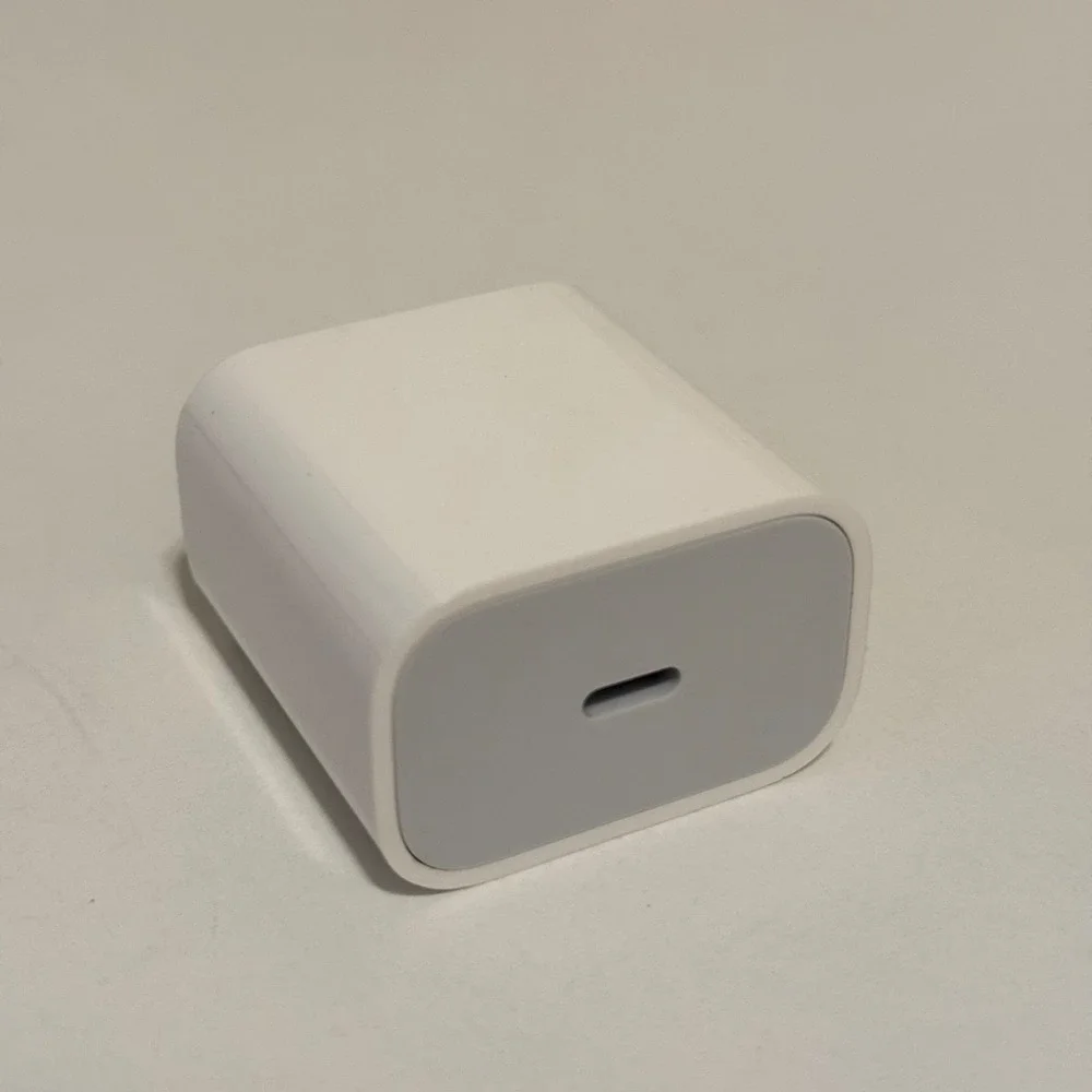 Genuine Apple A2305 MHJA3AM/A 20W USB-C Power Adapter White Oem